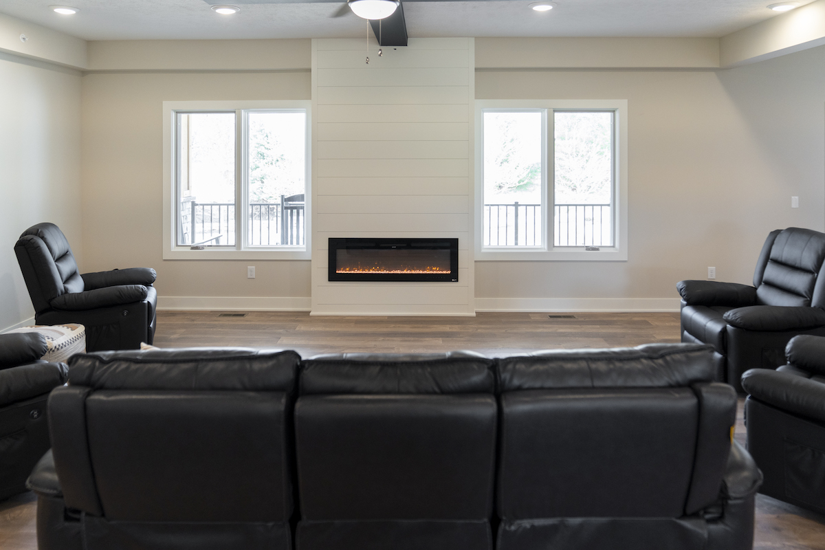 Legato Living Five Fountains Memory Care Unit Assisted Living Group Home in Elkhorn, Nebraska Living Room